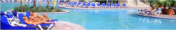 Piscina en el Allegro Papagayo en Costa Rica